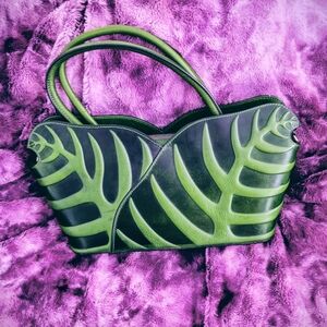 Rare Pijushi Spring Leaf Collection Women's Shoulder Bag